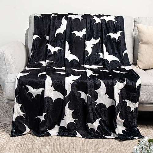 Gothic Bat Pattern Throw Blanket - Soft Flannel, Spooky Home Decor for Couch & Bed (50" x 60"). - Image 1