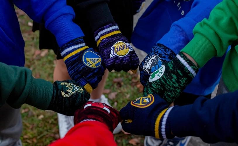 Ultra Game Youth NBA Official Super Soft Winter Beanie Knit Hat with Extra Warm Touch Screen Gloves thumbnail 5