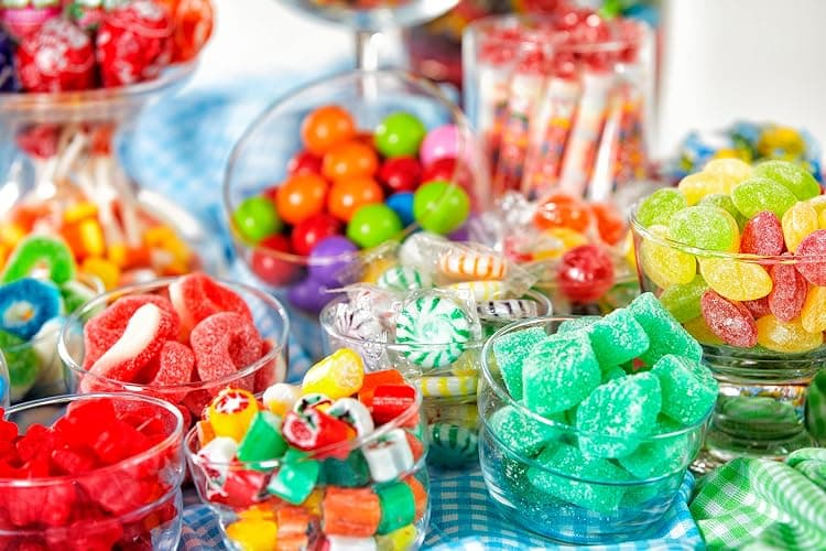 Sarah's Candy Factory Salt 16 Oz Water Taffy Assorted Taffy-Chocolate, Huckleberry, Peppermint, Banana, Vanilla, and more! Kosher and Gluten Free in Resealable Bag, 1 Lb thumbnail 4