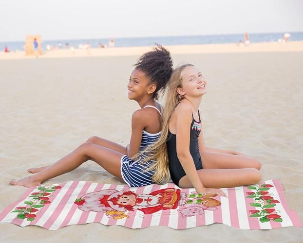 Lucy beach towel  thumbnail 6