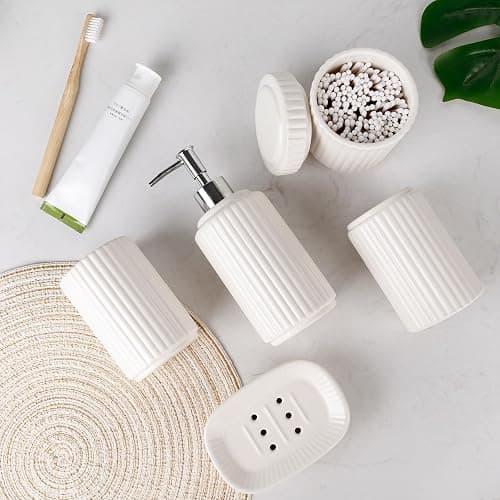 NOVAJOY Badezimmer Set Keramik – 5 Teile, Badezimmer Organizer mit Seifenspender, Seifenschale, Zahnbürstenhalter, Wattestäbchen Kanister, Hochwertiges Badezimmer Deko Set (Beige Weiß) thumbnail 7