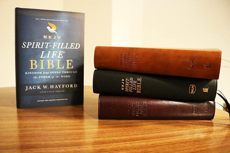 NKJV, Spirit-Filled Life Bible, Third Edition, Leathersoft, Burgundy, Red Letter, Comfort Print: Kingdom Equipping Through the Power of the Word thumbnail 7