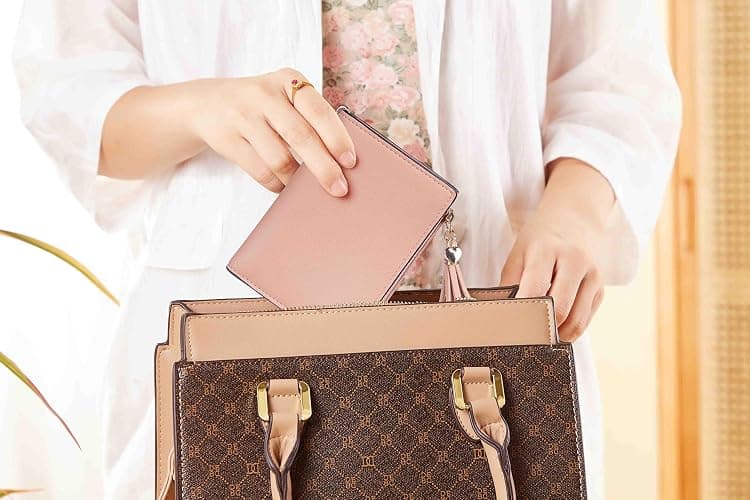 Gostwo Small Wallets for Women, Stylish Womens Wallet with ID Window, Zippered Coin Pocket and Tassel. Cute RFID Wallet for Women, ideal for Teen Girls, Commuters, and Women for Daily Use thumbnail 2