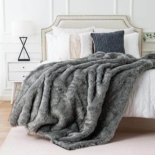 BATTILO HOME Silver Grey Faux Fur Throw Blanket for Couch, Bed, Fake Fur Blankets & Throws, Thick Warm Heavy Fluffy Fuzzy Elegant Furry Blanket Long Pile with Black Tips, 50"x60" thumbnail 3
