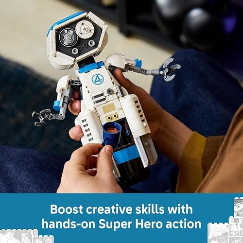 LEGO Marvel The Fantastic Four H.E.R.B.I.E. 76339 | Building Toy for Boys & Girls, Ages 10+, Display as Bedroom Decor, Marvel Movie Memorabilia, 747 pieces, Gift for Birthdays thumbnail 4