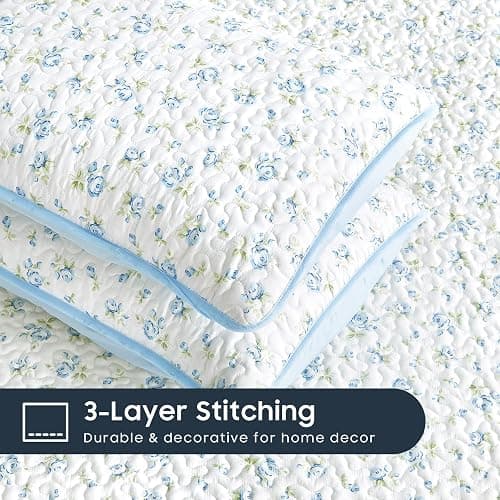 Wake In Cloud - Floral Quilt Set, Coquette Cottagecore Shabby Chic Flower Pattern for Women Teen Girls, Reversible Lightweight Bedspread Coverlet, 3 Pieces, White Blue, Twin/Twin XL Size thumbnail 6