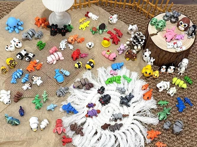 102 Pcs Mini Random 3D Printed Animal Figurines Set, Flexible Articulated Fidget Toys,Surprise 3D Printed Animals Cute Desk Decor, Party Favors, Classroom Rewards(Large & Small Sizes) thumbnail 2