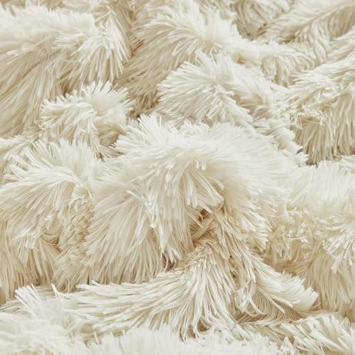 LenLuck Fluffy Full Size Comforter Set, Cream White Comforter with 2 Pillow Shams, Ultra Soft Thick Comforter, Fuzzy Bedding Plush Comforter Sets, Cozy Full Size Bed Set for All Seasons thumbnail 6