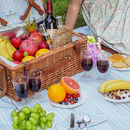 HappyPicnic Ensemble de Panier de Pique-Nique en Osier pour 4 Personnes | Grand Panier en Saule avec Grand Compartiment Isotherme isolé, Tapis de Pique-Nique imperméable Gratuit et kit de Service thumbnail 7