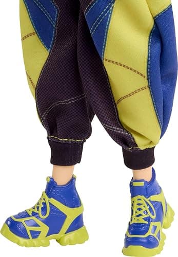 Zoey Doll thumbnail 4