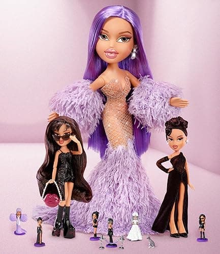Bratz x Kylie Jenner 24-Inch Large-Scale Fashion Doll with Gown, 2 Feet Tall, Amazon Exclusive thumbnail 3