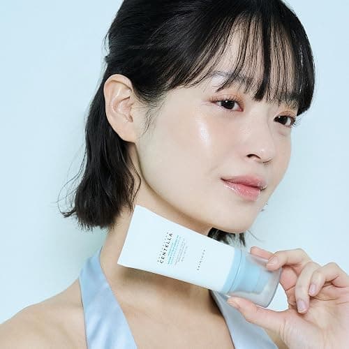 SKIN1004 Madagascar Centella Hyalu-Cica Water-Fit Sun Serum UV 50ml OTC thumbnail 5