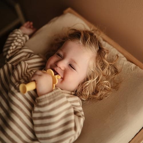 mushie Flower Toddler Training Toothbrush (Daffodil) thumbnail 2