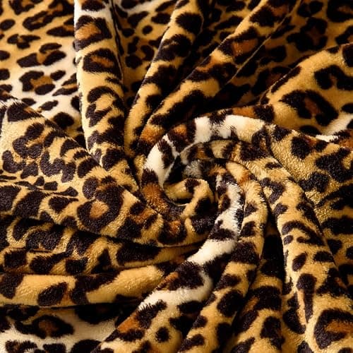 BNuitland Leopard Print Fleece Flannel Throw (50x40inch) with Storage Pouch, 300 GSM Double Sided Lightweight for Bed Sofa Travel, Super Soft Fuzzy Fluffy Cheetah Print Blanket for Babys/Kids/Pets thumbnail 6