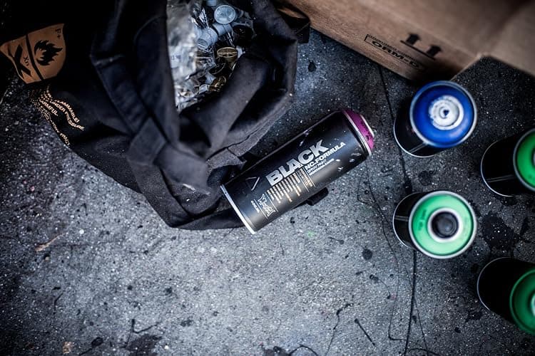 Montana Black 400 ml Farben Satz von 12 Graffiti-Straßen-Kunst-Wand Sprühfarbe thumbnail 2