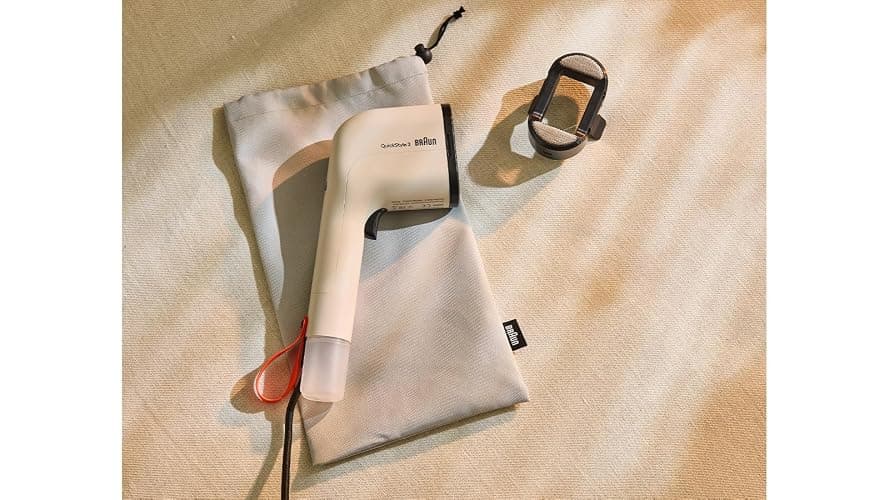 Braun QuickStyle 3 GS3012BG, kompakter und leichter Steamer, Dampfglätter mit schneller Aufheizung, Dampf 20 g/min, abnehmbarer 70 ml Tank, hitzebeständige Tasche, 1100W, Beige thumbnail 2