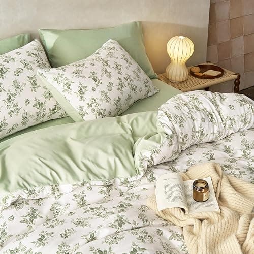 Wake In Cloud - Cottagecore Comforter Set, Floral Vintage Flower Shabby Chic Coquette Aesthetic for Women Teen Girls, Soft Lightweight Dorm Bedding, 3 Pieces, Sage Green, Full Size thumbnail 6