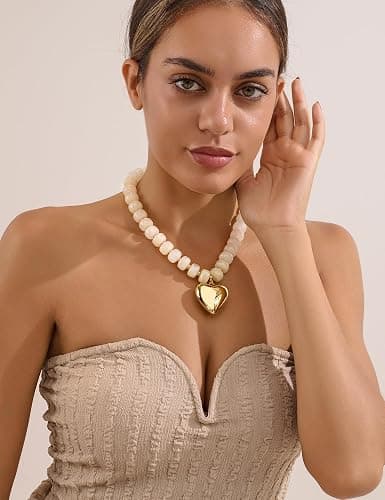 WOWORAMA Chunky Heart Necklaces for Women Colorful Resin Beaded Choker Necklace Gold Puffy Heart Statement Necklace Trendy Acrylic Choker Jewelry thumbnail 2