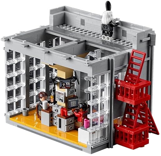 LEGO Marvel Spider-Man Daily Bugle Building Sets for Adults - Display as Office or Book Shelf Decor - Gifts for Christmas - 25 Minifigures - 76178 thumbnail 4