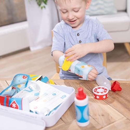 Melissa & Doug Get Well First Aid Kit Play Set – 25 Toy Pieces thumbnail 6