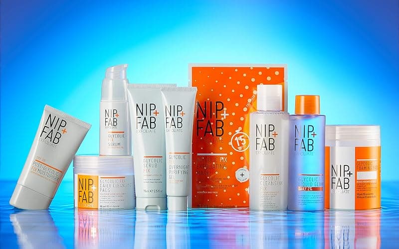 NIP + FAB Post Glycolic with SPF30 Moisturiser, 40 ml (Pack of 1) thumbnail 4