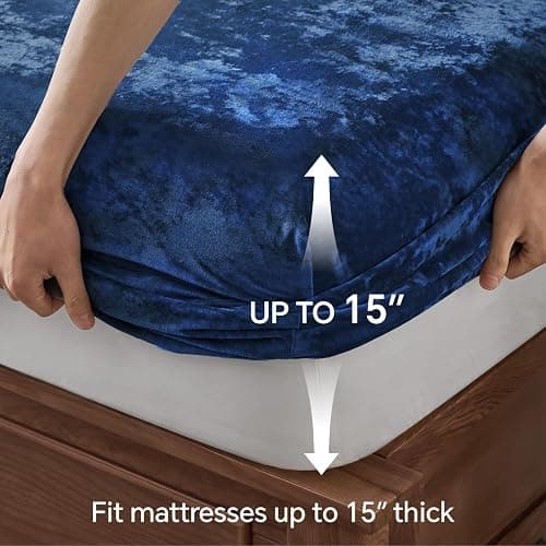 BEDELITE Velvet Fitted Sheet and Pillowcases Set, Luxury Soft Fuzzy Bottom Sheet with Reinforced Elastic Corner Straps, Deep Pocket up to 15 Inch, 1 Fitted Sheet and 2 Pillowcases (Full, Navy Blue) thumbnail 6