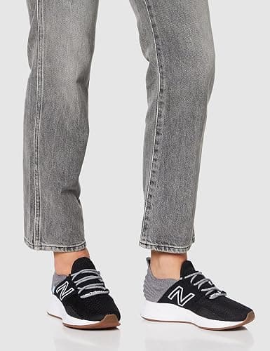 New Balance Women's Fresh Foam Roav V1 Sneaker thumbnail 2