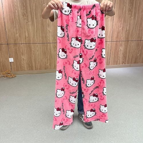 𝑯ello 𝙆itty Pyjama Pantalon Femmes Noël Flanelle Pyjamas Filles Polaire Chaud Dessin Animé en Laine Kawaii à La Mode Pyjamas Flannel Pantalons Femme Hiver Imprimé Maison Décontracté Pyjama Pantalon thumbnail 3