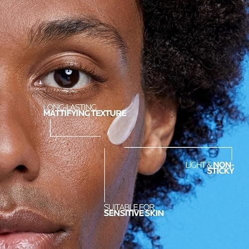 La Roche-Posay Effaclar Mat, Daily Moisturizer For Oily Skin, Visibly Reduces The Look Of Pores, Oil-Free Mattifying Moisturizer, Smooths Skin Texture, Non-Comedogenic & Dermatologist Tested thumbnail 2