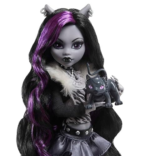 Monster High Reel Drama Doll, Clawdeen Wolf in Black and White, Collectible Reproduction with Doll-Size and Life-Size Posters, Horror Flick Theme thumbnail 2
