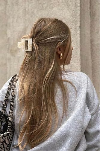 TEBIEKOY Hair Claw Clips for Women 4Pcs 2" Small Claw Clips Tortoise Shell Leopard Hair Clips for Thin Thick Hair Strong Hold Acetate French Clip Nonslip Jaw Clip Hair Accessories thumbnail 5