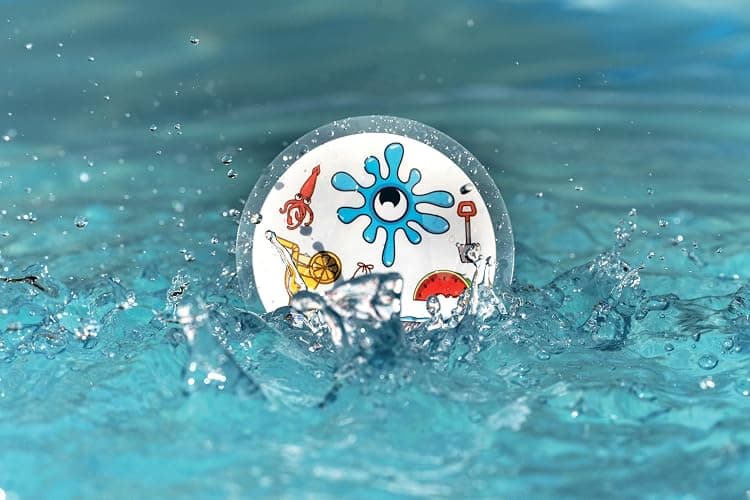 Asmodee Spot It! Waterproof (2024 Refresh) - Eco-Blister Edition, 5-in-1 Visual Perception Game for Quick Reflexes and Family Fun, Ages 6+, 2-8 Players, 10 Minute Playtime thumbnail 6