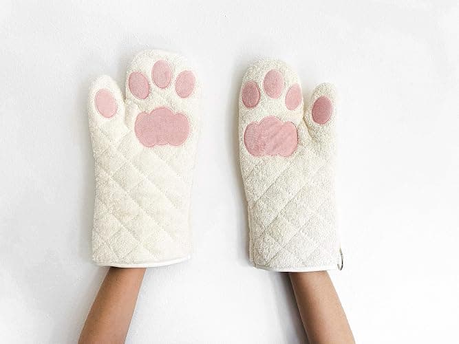 Cricket & Junebug Oven Mitts Cat Paws - White and Pink - Image 1