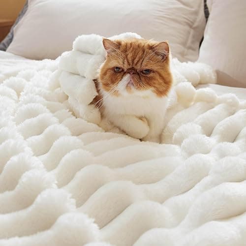 White Blanket thumbnail 4