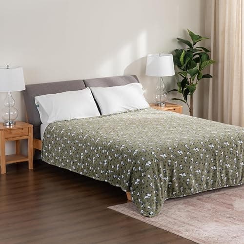 Berkshire Blanket Peanuts® VelvetLoft® Cute Character Snoopy Plush Blanket,Loden Green,Twin 60 in x 90 in (Official Peanuts® Product) thumbnail 6