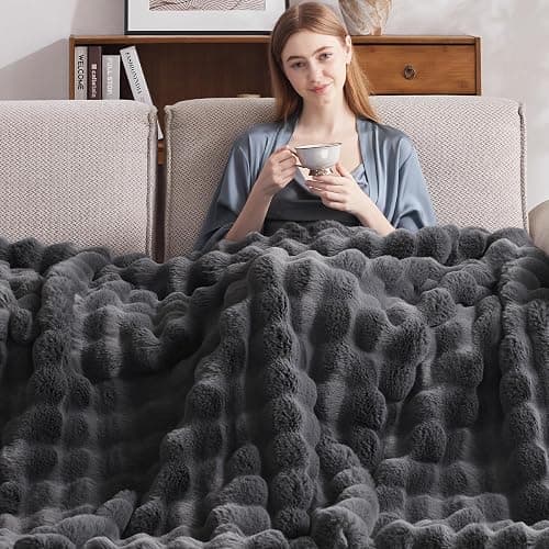 Anysay Heated Blanket Throw with 1/2/4/6/8 Hours Auto-Off 10 Heat Level, 50'' * 60'' Cozy Faux Rabbit Fur Bubble Electric Blanket with Overheat Protection(Dark Grey) thumbnail 3
