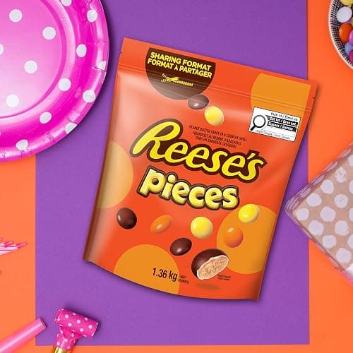 REESE'S Pieces Peanut Butter Bulk Candy, 1.36kg – Colorful Crunchy Candy for Valentine's Gifting & Snacking thumbnail 8