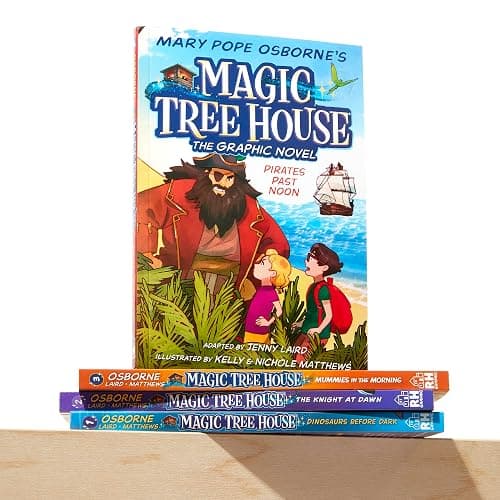 Magic Tree House Graphic Novel Starter Set: (A Graphic Novel Boxed Set) thumbnail 2