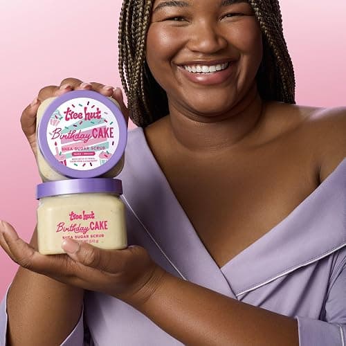 Tree Hut Exfoliating Shea Sugar Scrub Birthday Cake, 18 oz thumbnail 4