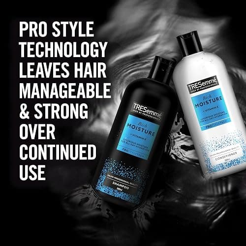 TRESemmé Rich Moisture luxurious moisture for all-day hydration 3xShampoo for dry hair 680 ml & Rich Moisture luxurious moisture for all-day hydration 2xConditioner for dry hair 680 ml 5 piece - 3x Shampoo + 2x Conditioner thumbnail 2
