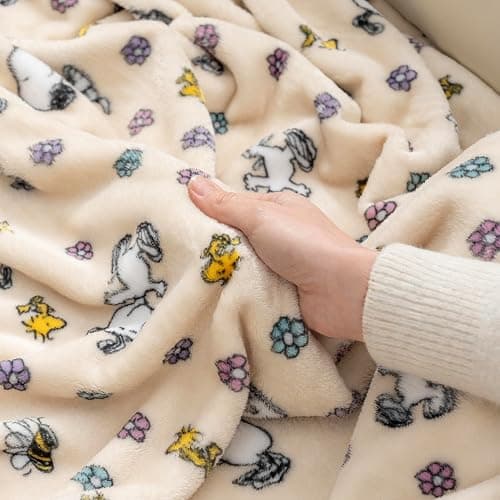 Berkshire Blanket Peanuts® VelvetLoft® Cute Character Snoopy Plush Throw Blanket,Peanuts Woodstock Snoopy Spring Frolic Large Canvas,Throw 55 in x 70 in (Official Peanuts® Product) thumbnail 7