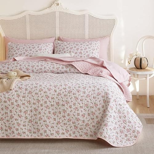 Wake In Cloud - Floral Quilt Set, Coquette Cottagecore Shabby Chic Flower Pattern for Women Teen Girls, Reversible Lightweight Bedspread Coverlet, 3 Pieces, Pink, Queen/Full Size thumbnail 2