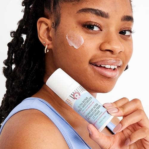 First Aid Beauty - Ultra Repair Face Moisturizer, Soothing Face Colloidal Oatmeal, Everyday Lightweight Non-Comedogenic Formula Helps Soften Skin with Ceramides and Shea Butter, 1.7 oz thumbnail 2