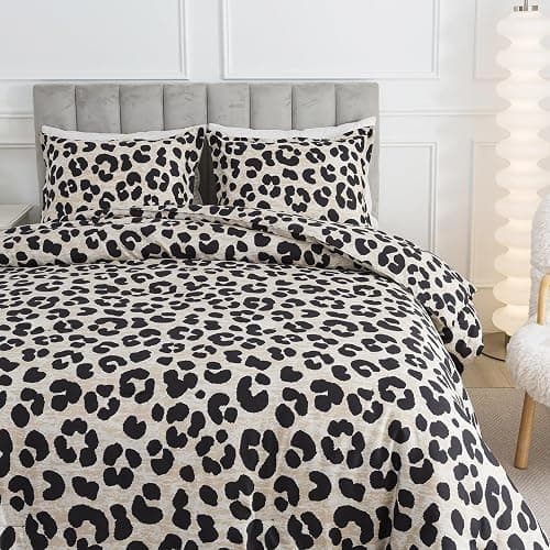 Caressma Safari Leopard Cheetah Print Comforter Set, Twin Size 2 Pieces for All Seasons, Ultra Soft Microfiber, Untamed Wilderness Style Comforter with Pillowshams thumbnail 3