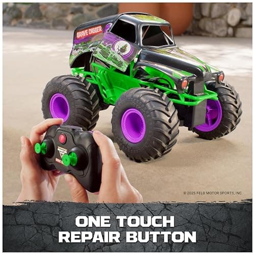 Monster Jam, Official Smash & Bash Grave Digger Remote Control Indoor & Outdoor Vehicle, 1:15 Scale Repairable Monster Truck, Kids Toys for Boy and Girls Ages 4 and up thumbnail 5
