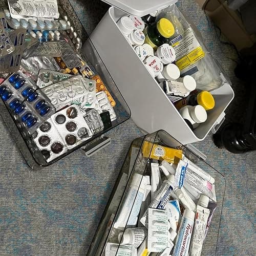 funest 4-Tier Medicine Storage Box Cabinet, Empty First Aid Kit Portable Medical Supply Organizer with Leather Handle for Home thumbnail 2