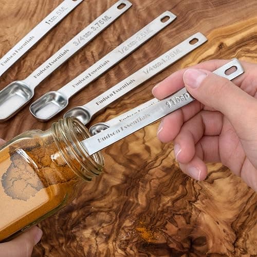 Hudson Essentials Stainless Steel Measuring Cups and Spoons Set (14 Piece Set) thumbnail 6