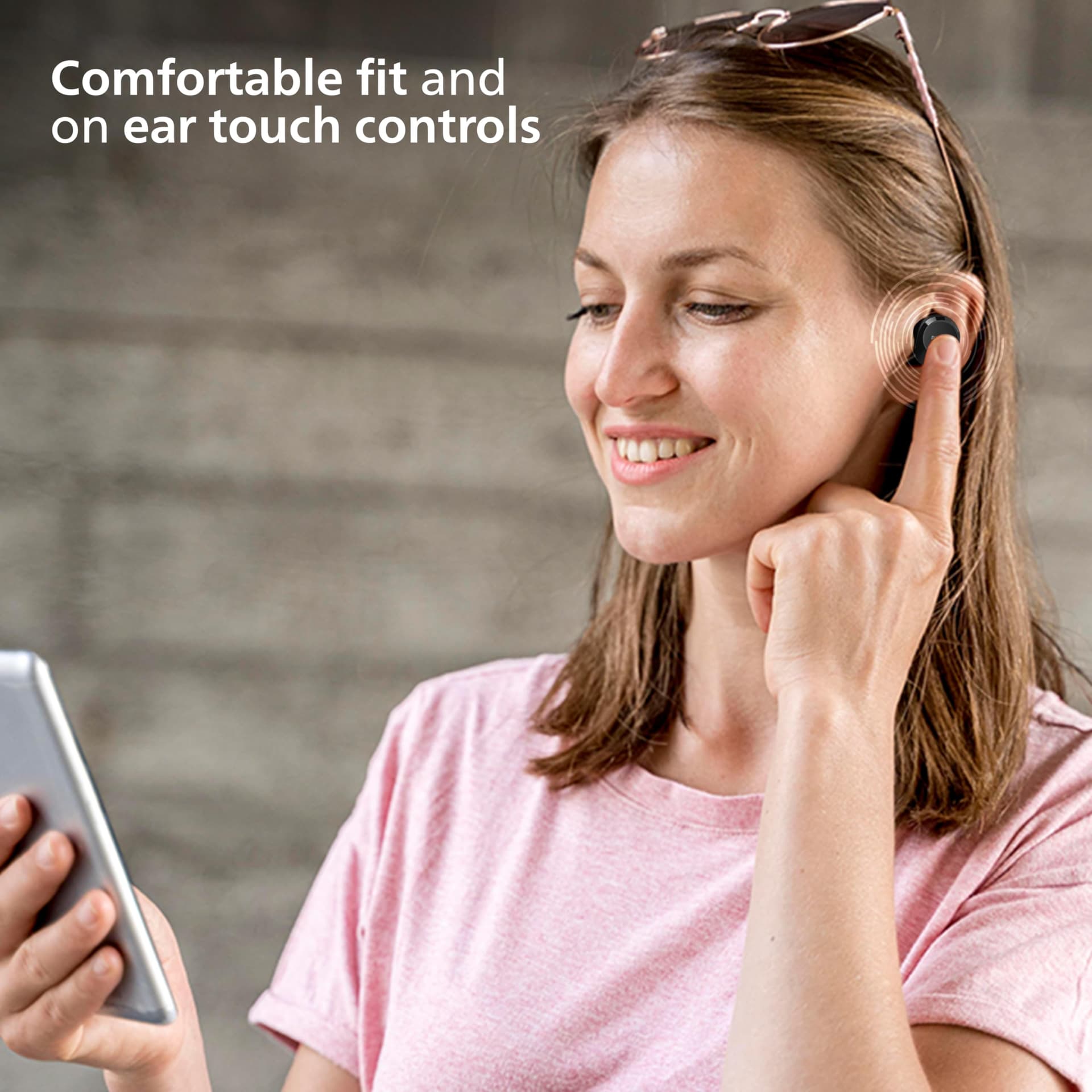 Fone de ouvido sem fio TWS Philips TAT1209BK/00 na cor preto, com bluetooth, microfone, tecnologia IPX4 e 18 horas de reprodução. thumbnail 7