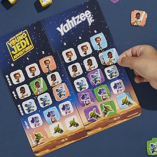 Hasbro Gaming Yahtzee Jr. Star War: Young Jedi Adventures Edition Board Game for Kids | Ages 4+ | 2-4 Players | Counting and Matching Games for Preschoolers thumbnail 9