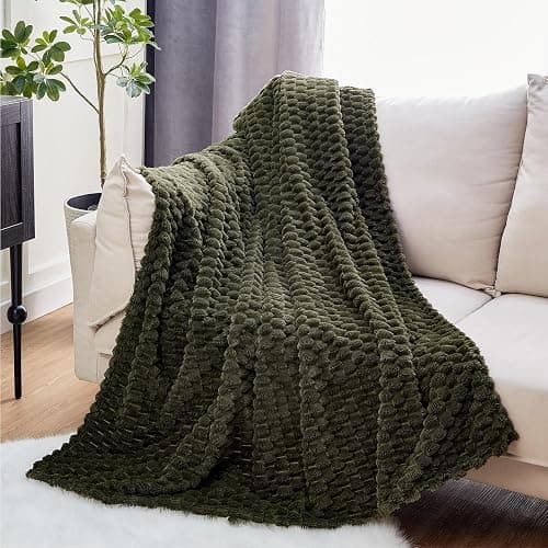 EXQ Home Fleece Throw Blanket for Couch or Bed - 3D Imitation Turtle Shell Jacquard Decorative Blankets - Cozy Soft Fuzzy Flannel Blanket Suitable for All Seasons(50"×60",Moss Green) thumbnail 5